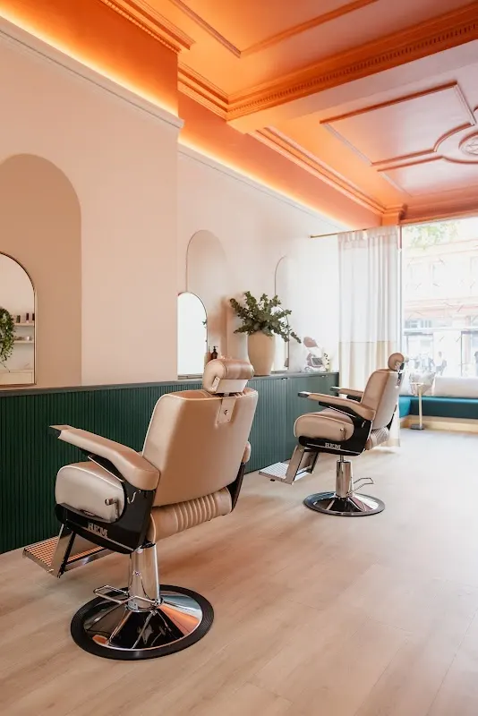 Pre- — Beauty Salon in London
